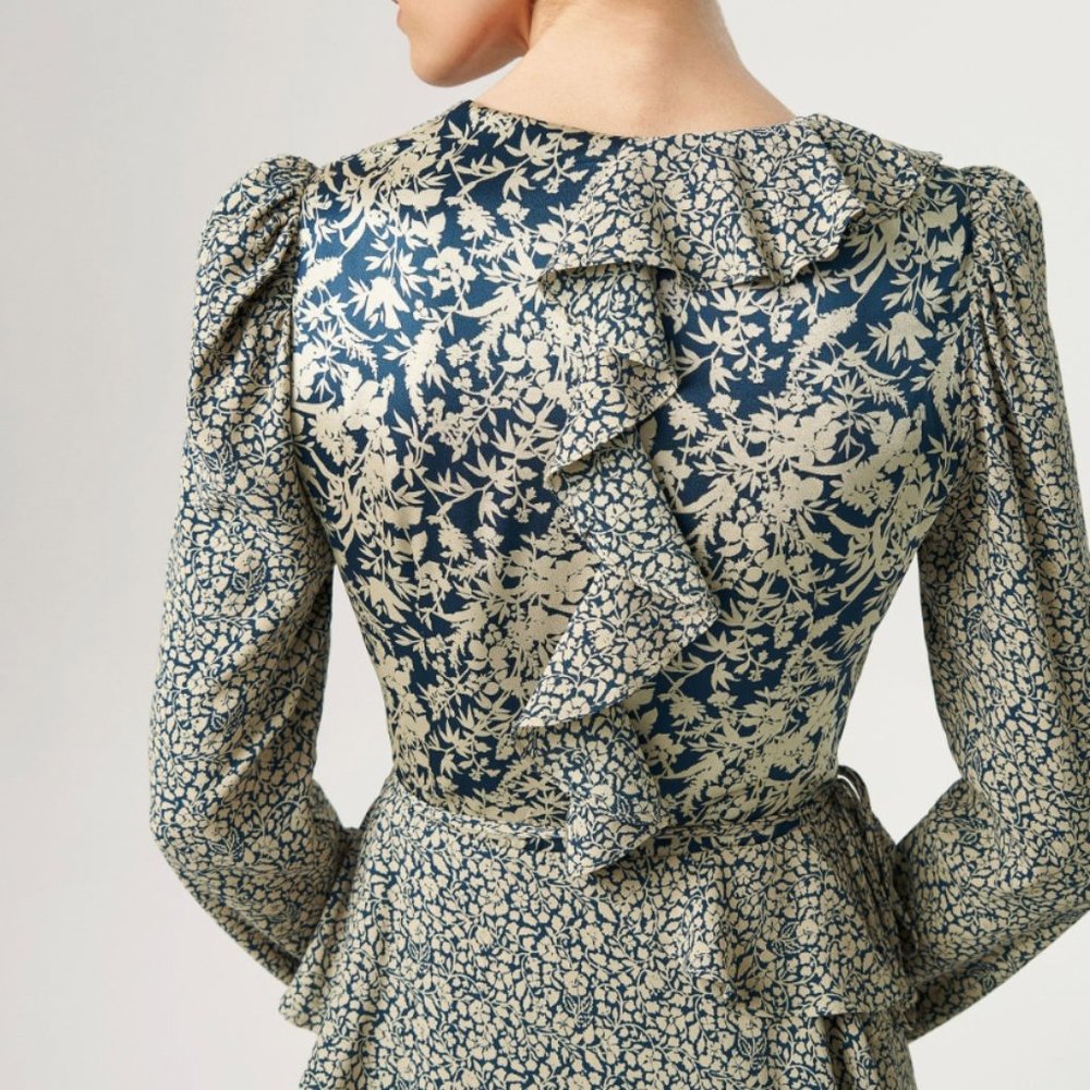 Printed Envelope Dress - Picture 4 of 4